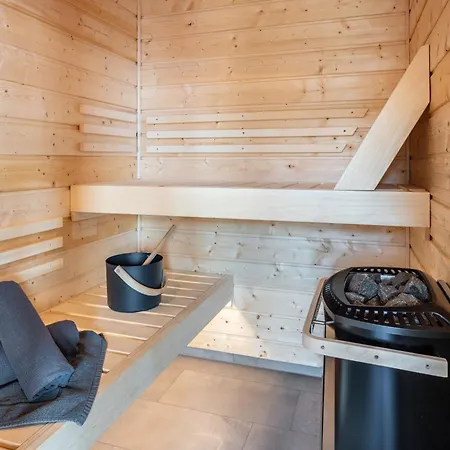 Egge 7d Mit Whirpool U Sauna *