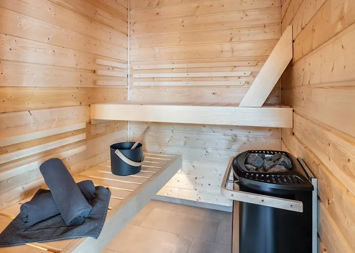 Egge 7d Mit Whirpool U Sauna *